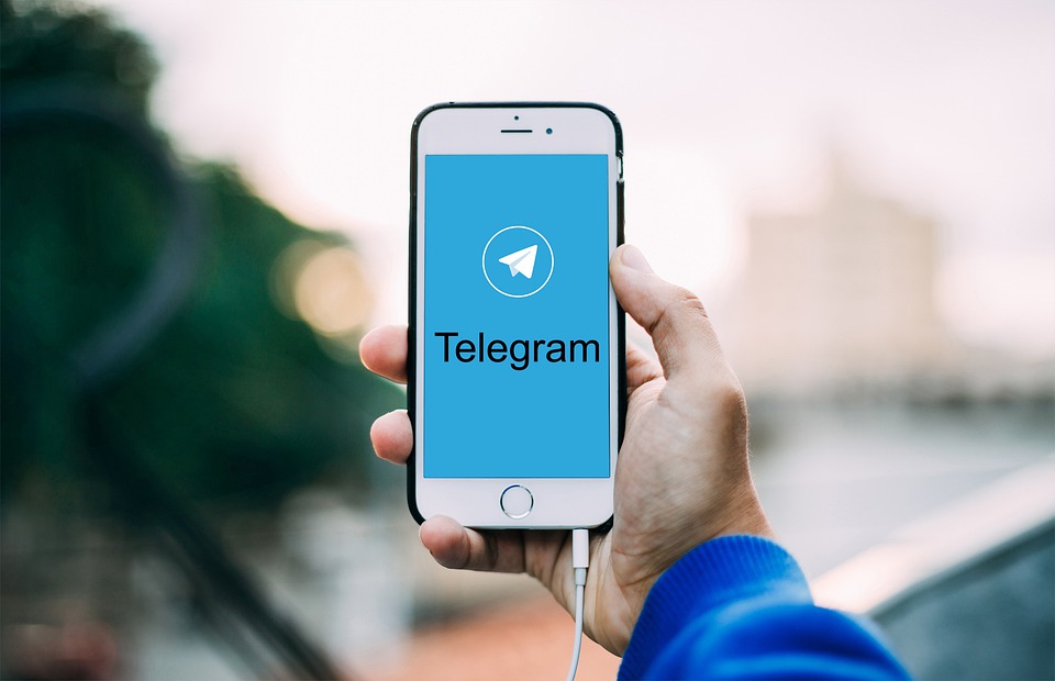 Así puedes enviar archivos de gran tamaño pormensaje desde tu celular con Telegram